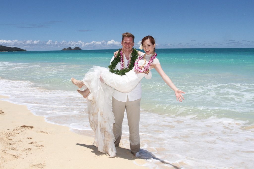 international korea america hawaii beach wedding