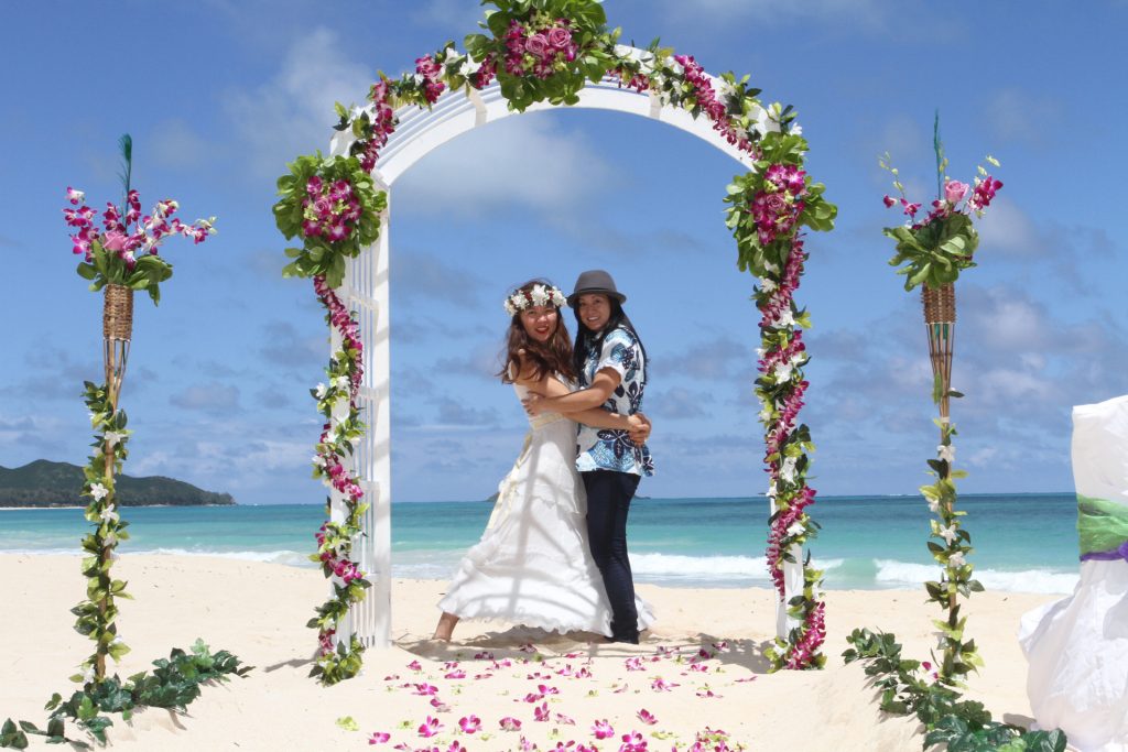 lesbian couples getting married in hawaii Porn Photos