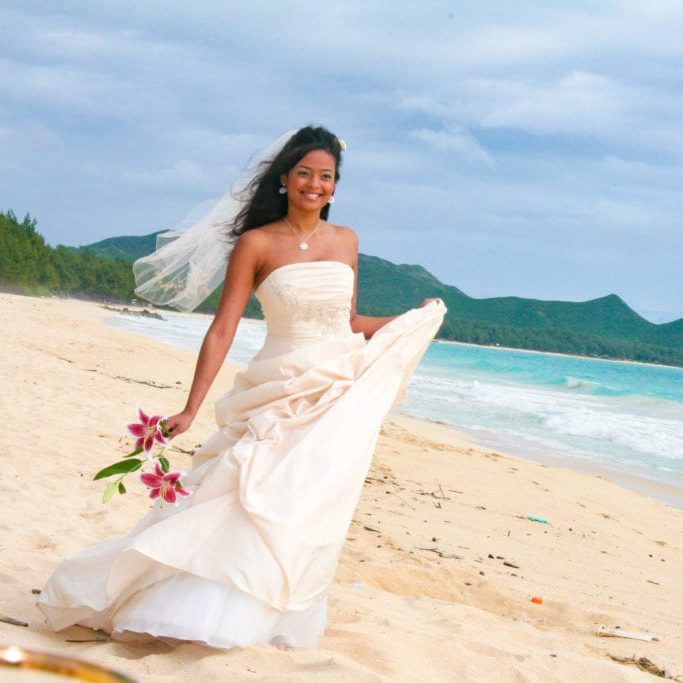 hawaii wedding waimanalo bay oahu